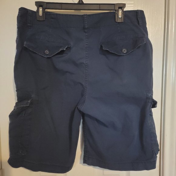 🌟Men's Old Navy cargo shorts with pockets, Navy, 32W - Picture 3 of 4